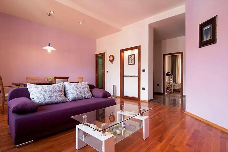 Pula Citybreak شقة